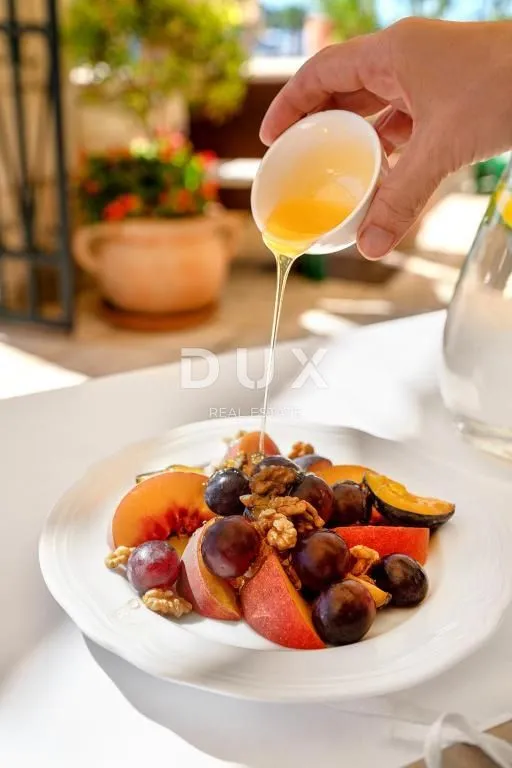 dalmacija, tisno - boutique hotel prvi red do mora - slika 7