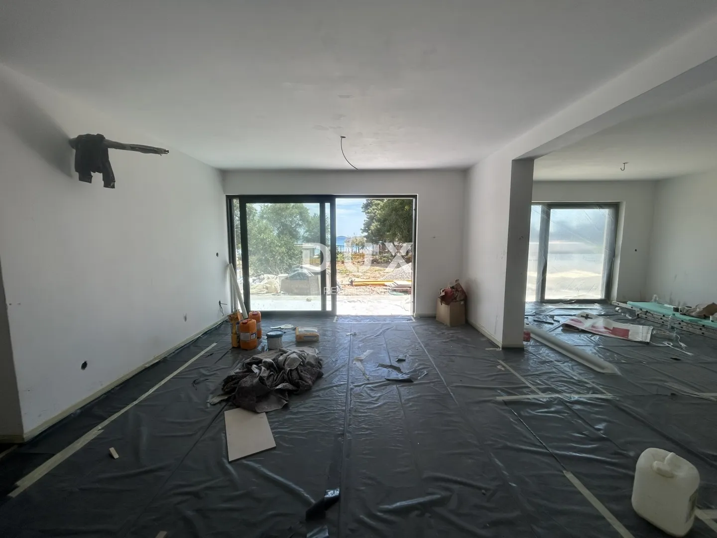 vodice – 3ss+db stan s vrtom i pogledom na more, 70 m od mora i plaže - slika 23