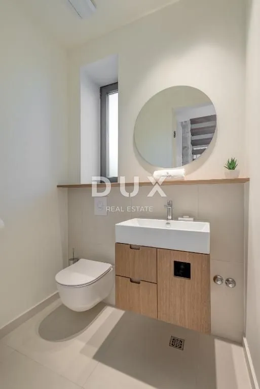 dalmacija, primošten - ekskluzivna dizajnerska vila s infinity bazenom i panoramskim pogledom na more - slika 24