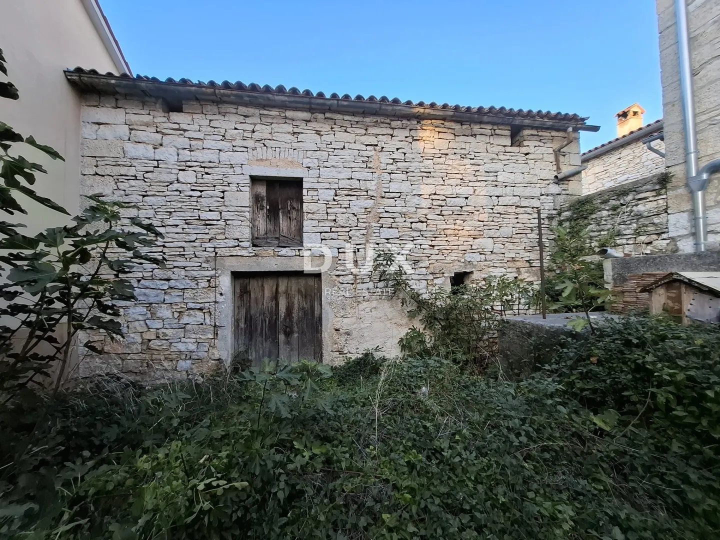 istra, bale - kuća i pomoćni objekt u centru - slika 20