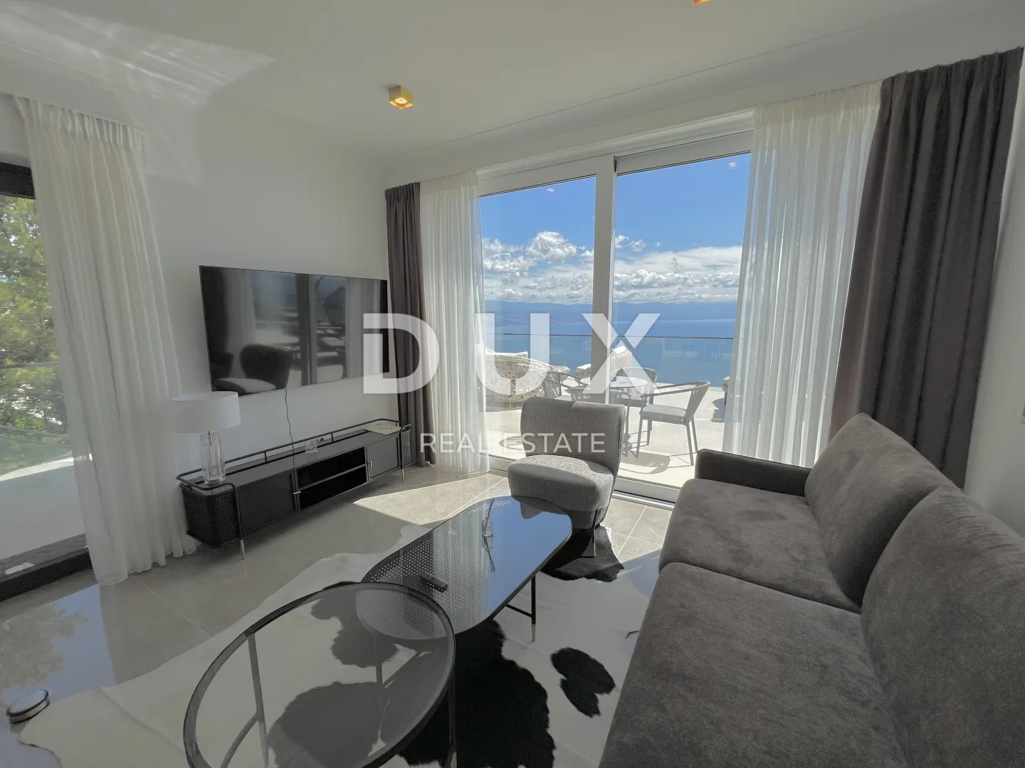 opatija, lovran - ekskluzivan stan s panoramskim pogledom i bazenom - slika 3
