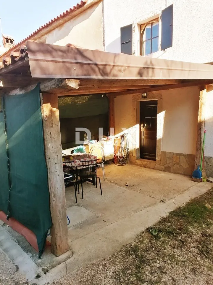 istra, umag - kamena kuća zadnja u nizu u blizini mora - slika 6