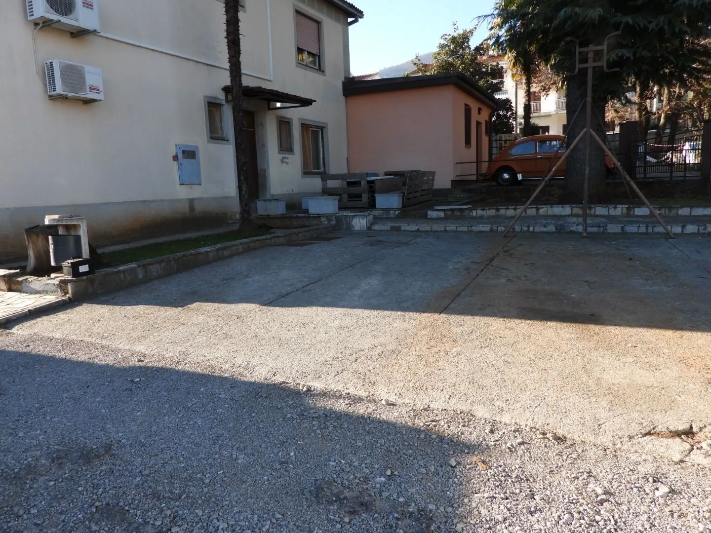 opatija, ičići - kuća sa pogledom na more 430m2 + okućnica 932m2 - slika 7