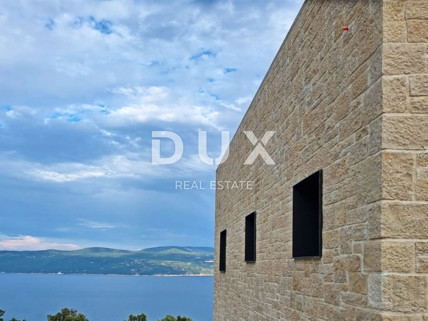 istra, rabac - impozantna vila sa senzacionalnim pogledom - slika 27