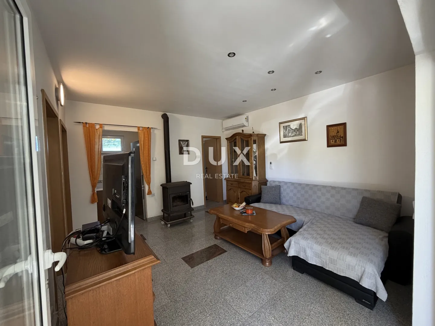 vrsi,zukve-apartmanska kuća 150m od mora - slika 6