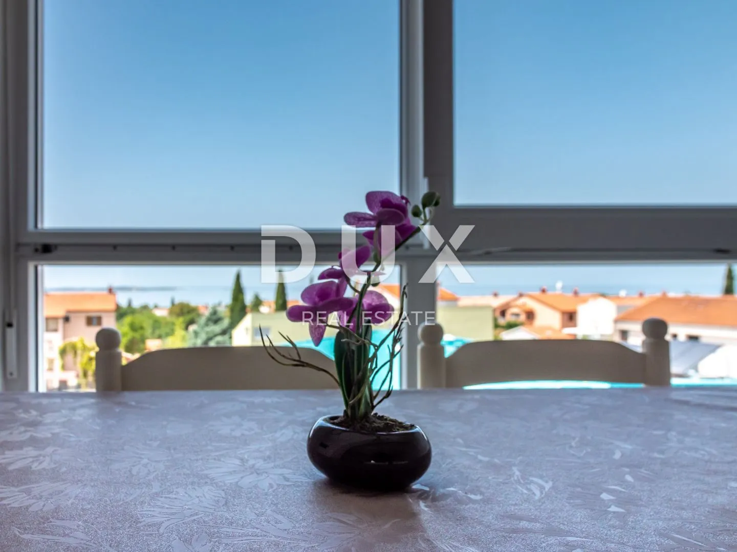 istra, peroj - atraktivna apartmanska kuća s bazenom i pogledom na more! - slika 32