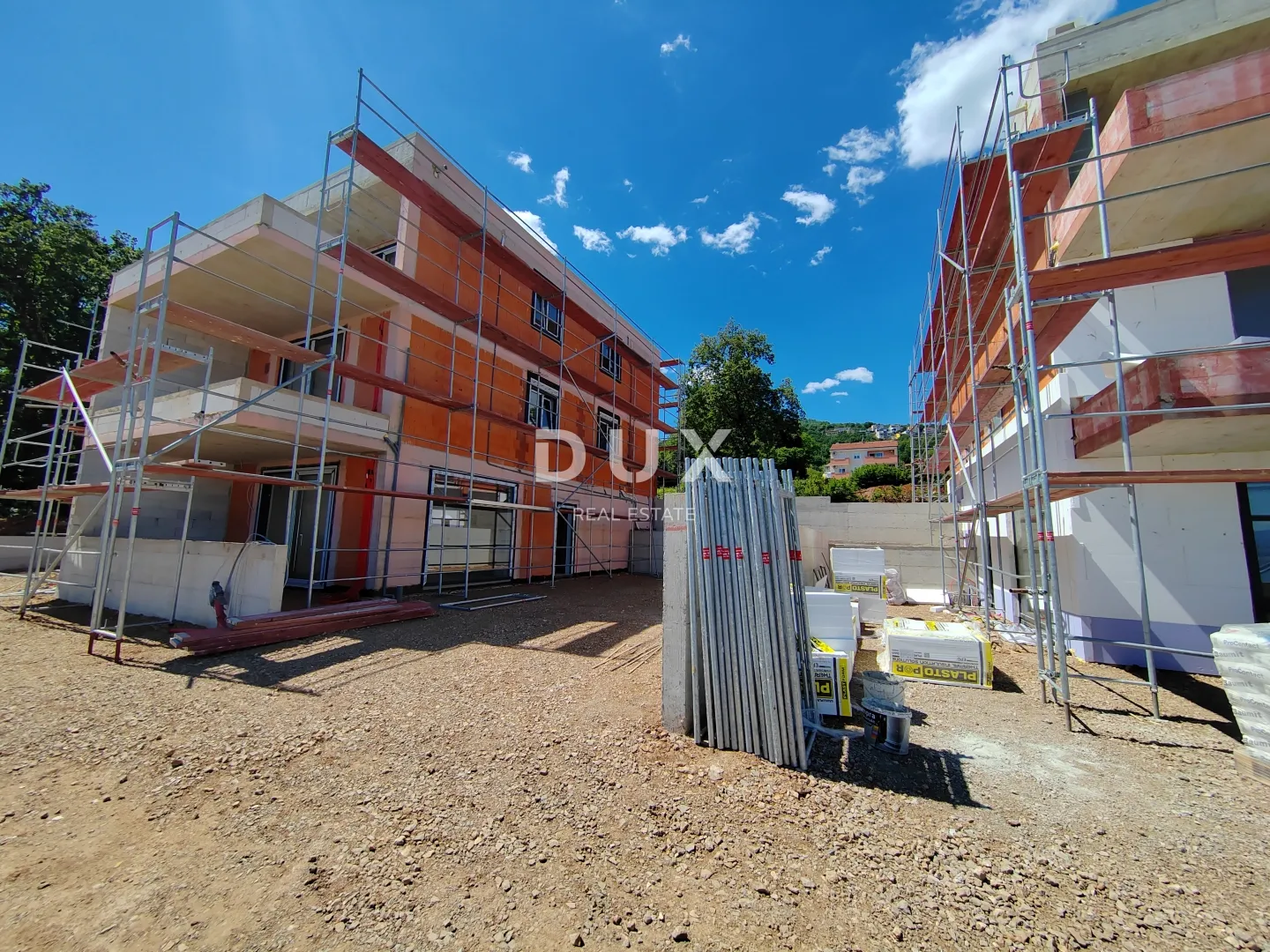 opatija, ika, dvoetažni stan, 131 m2, pogled, okućnica - slika 10
