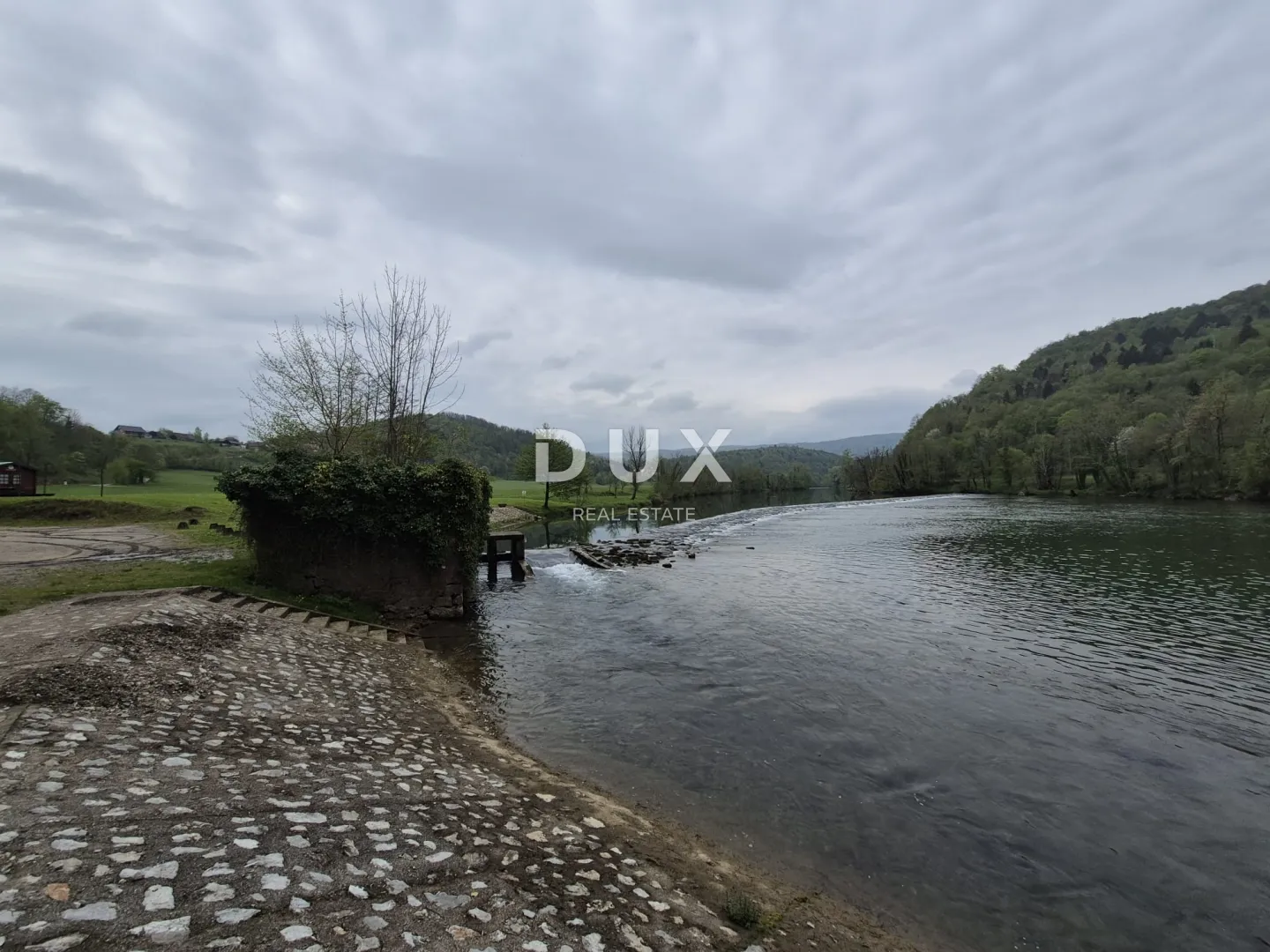 gorski kotar, severin na kupi - građevinsko zemljište 464 m2, započeta gradnja - slika 12