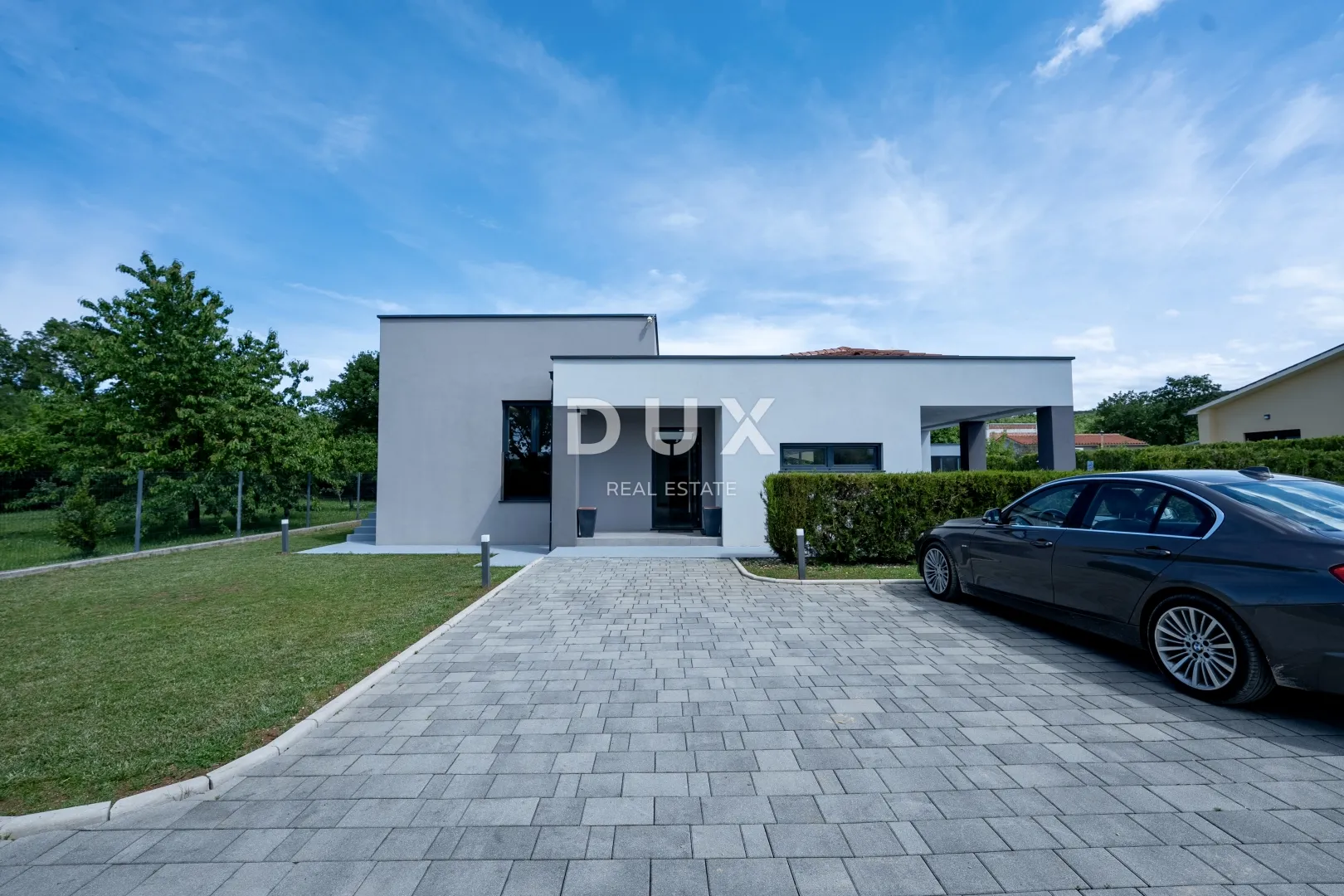 istra, labin - moderna prizemnica s bazenom u blizini centra - slika 30