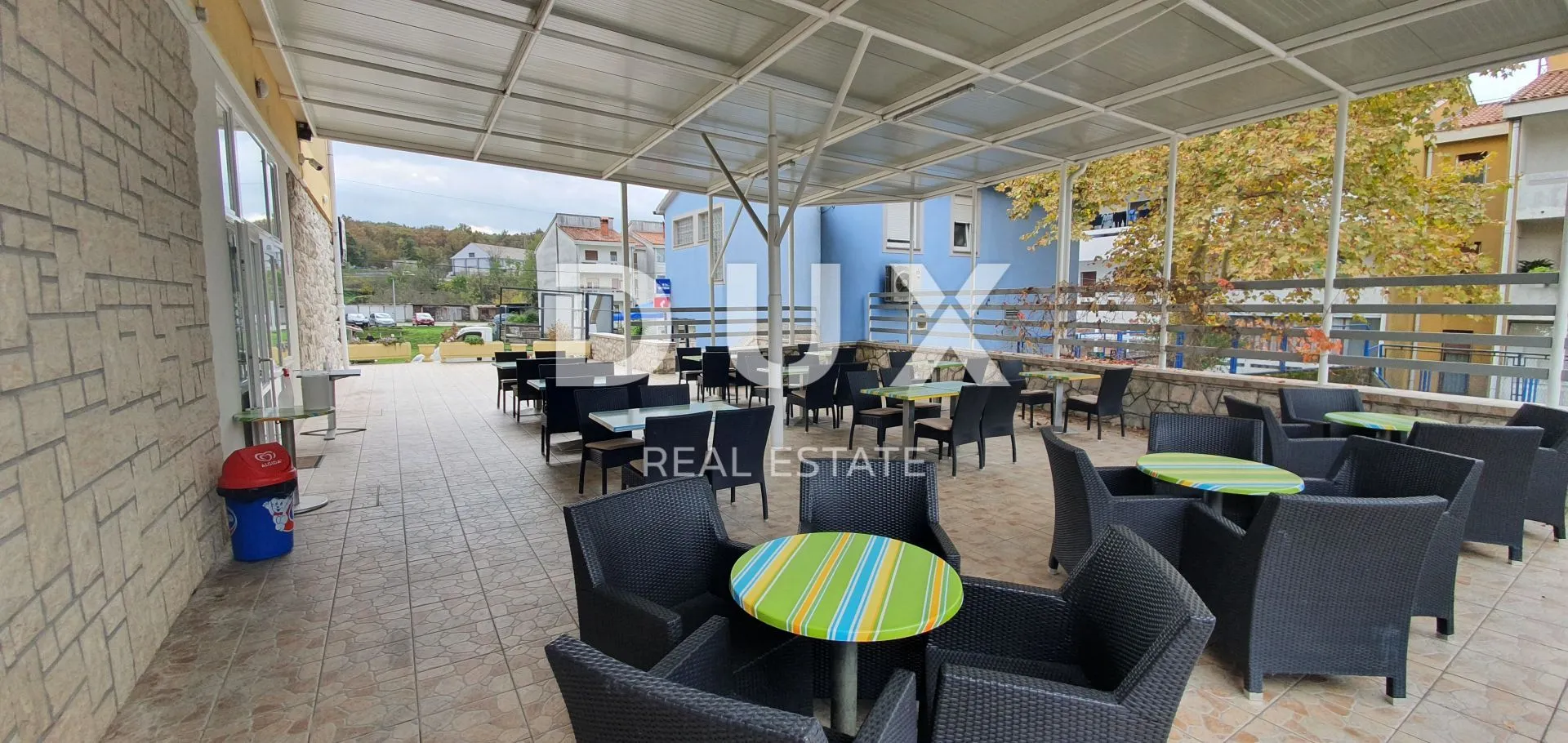 istra, kršan - poslovni prostor - restoran s uhodanim poslom 300,75m2 - slika 21