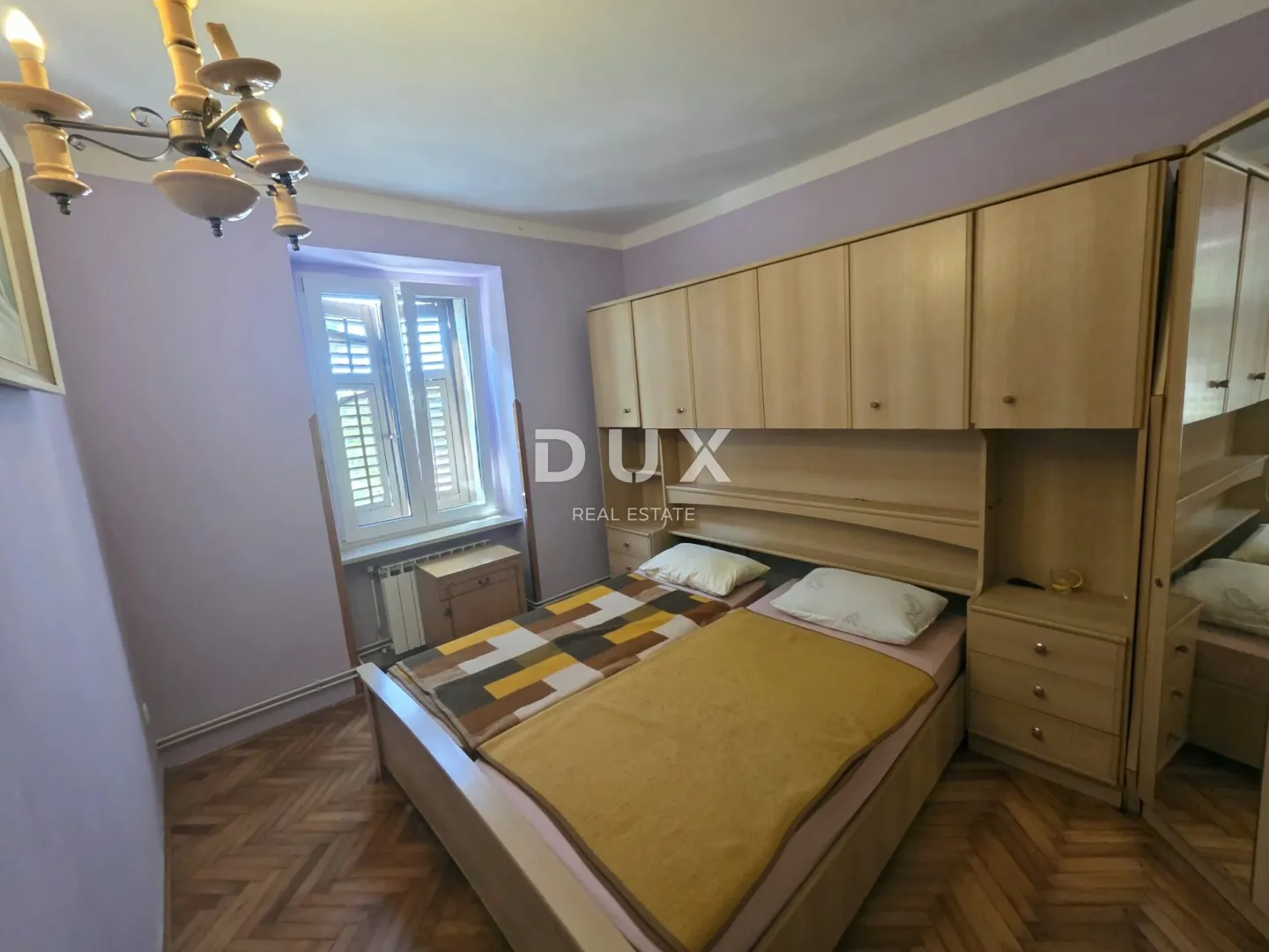 pula, centar - 2ss+db kvalitetan obiteljski stan nadomak centra s prostranom terasom - slika 15
