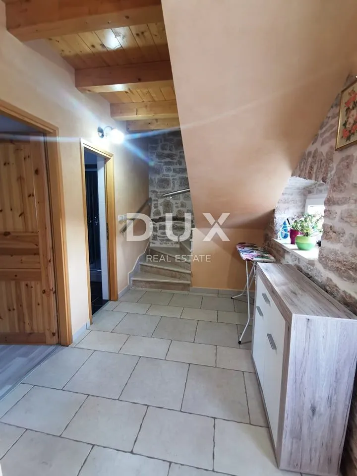istra, višnjan - imanje s dvije kuće i pogledom na more - slika 24