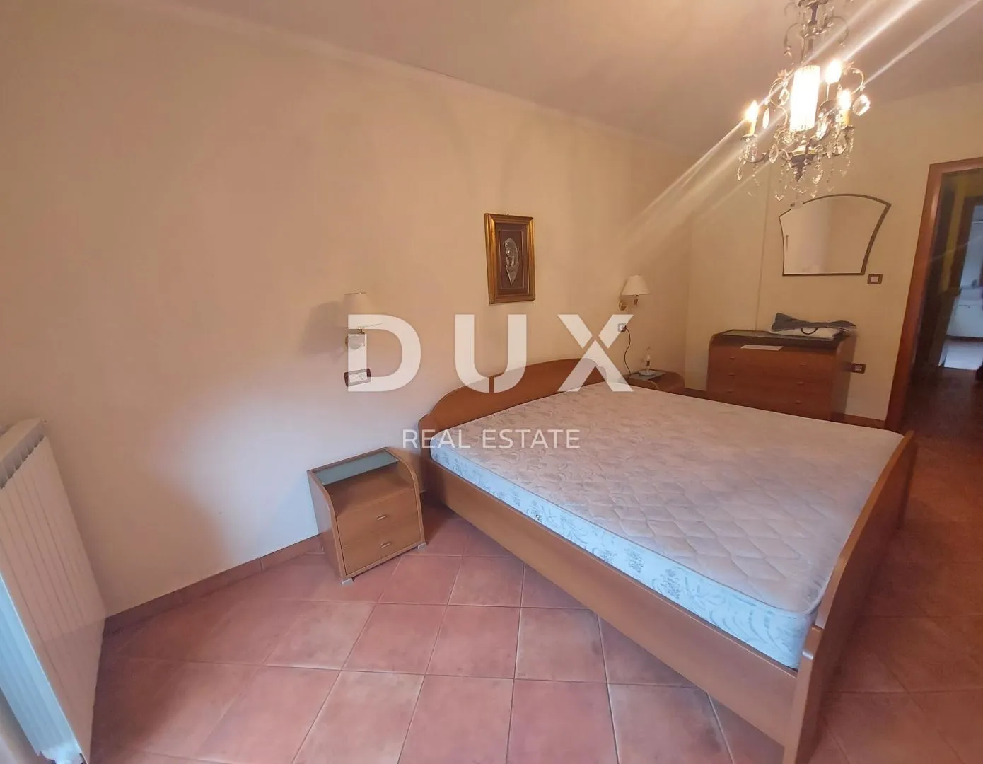 opatija - stan 3s+db 150m2 s pogledom na more i bazenom + okoliš 250m2 - slika 47