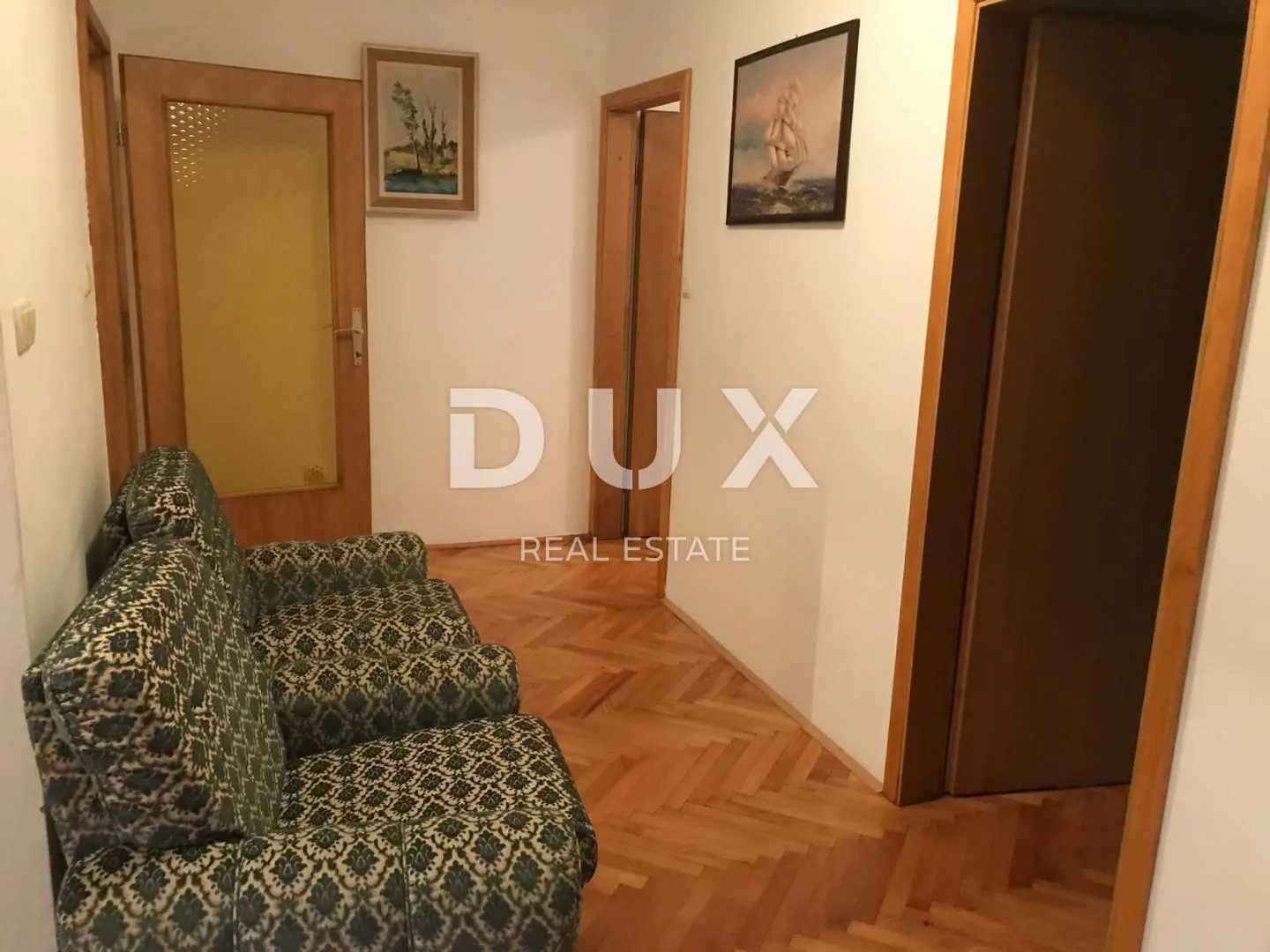 rab, lopar - kuća u centru grada - slika 26