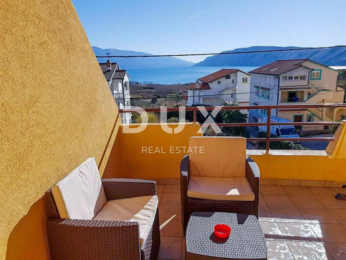 otok rab, lopar - kuća sa 6 apartmana pored rajske plaže - slika 4
