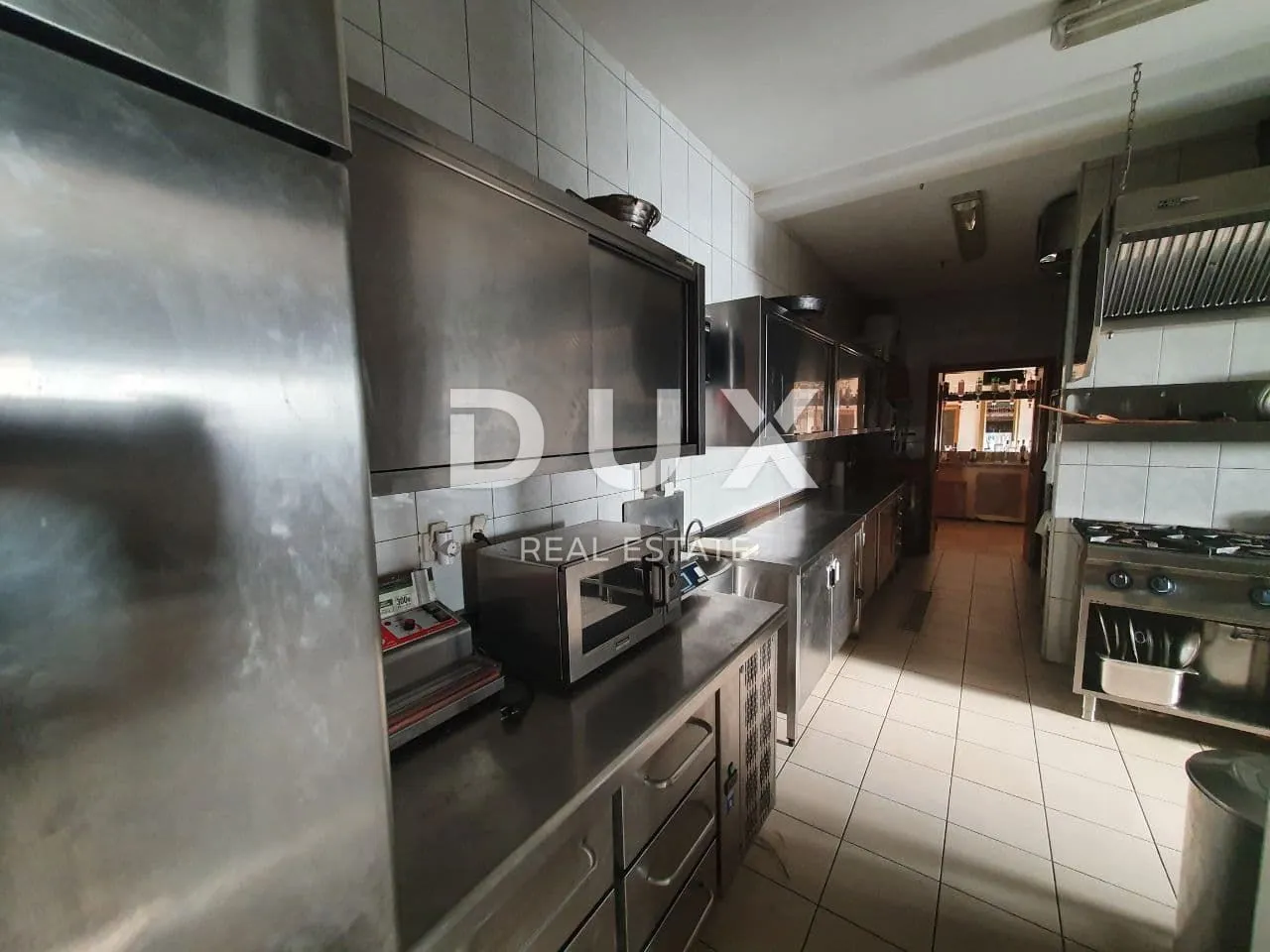 istra, poreč - vila s restoranom u blizini mora - slika 35