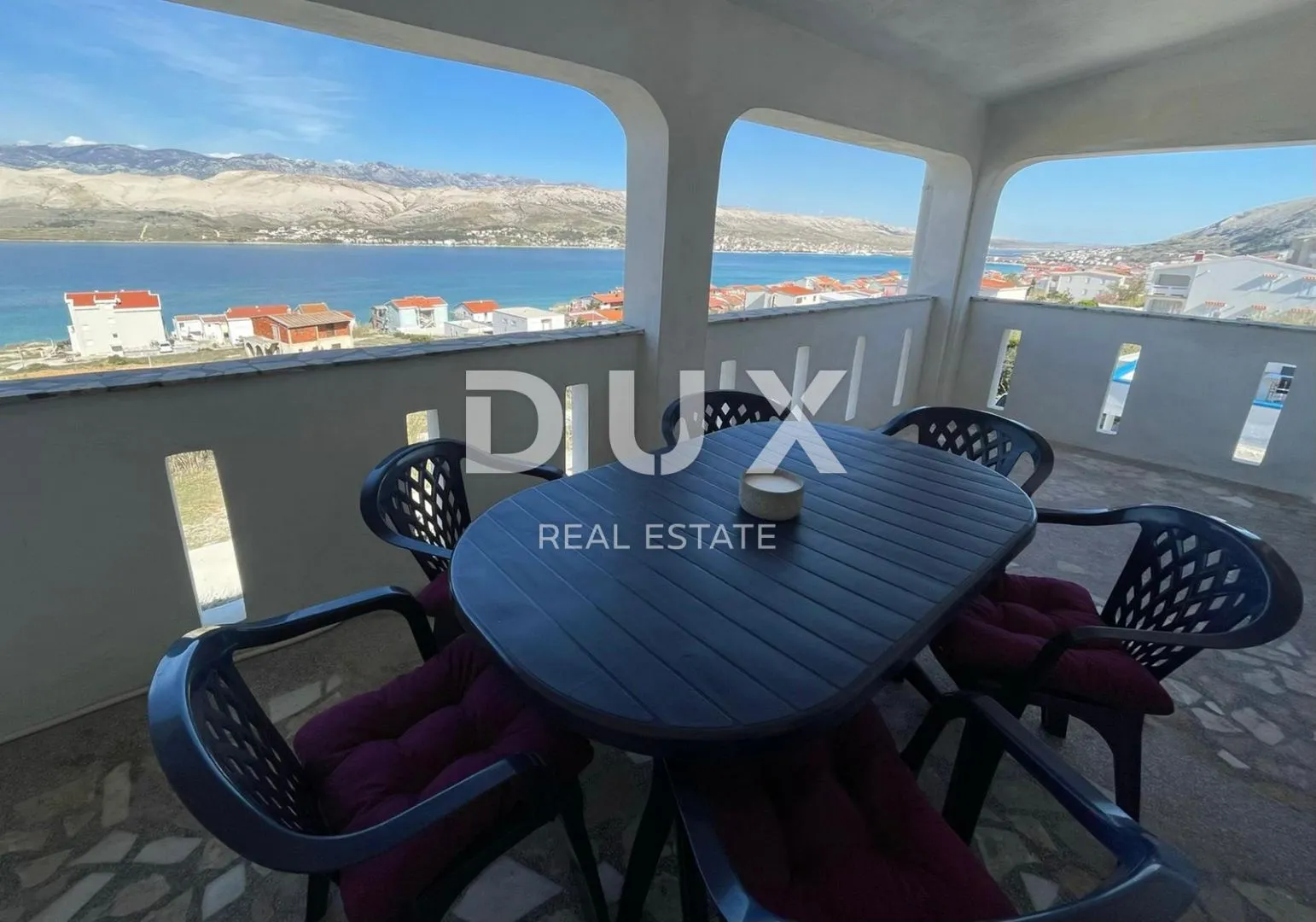otok pag - dvojna kuća - slika 10