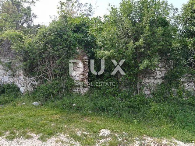 istra, duga luka- ruševina udaljena 300m od mora - slika 12