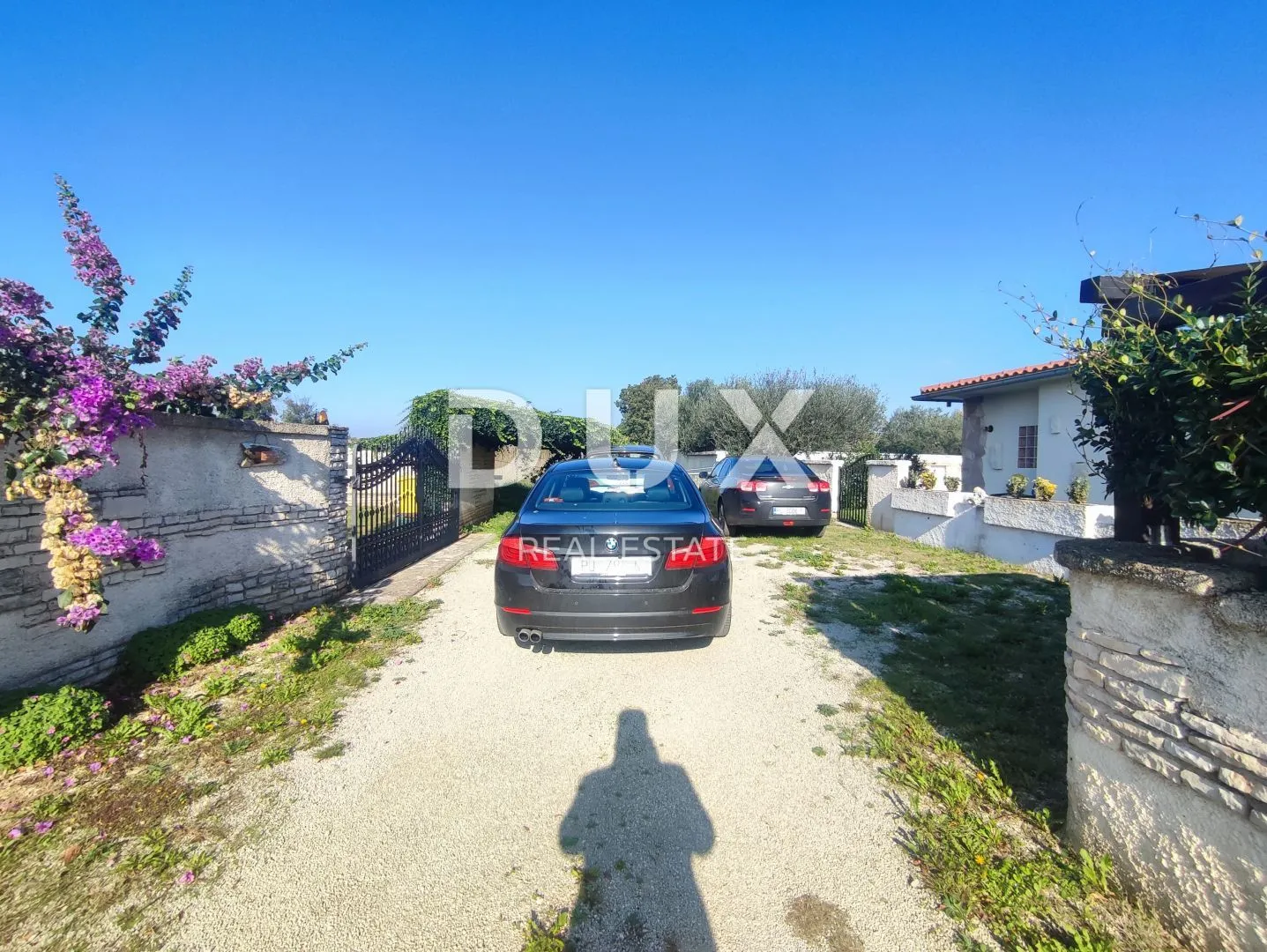 istra, pula, veli vrh - impozantna obiteljska vila nadomak grada - slika 179