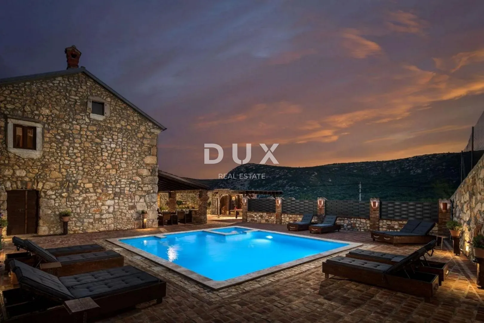 novi vinodol, drivenik - 5-sobna kuća, 230m2 - slika 27