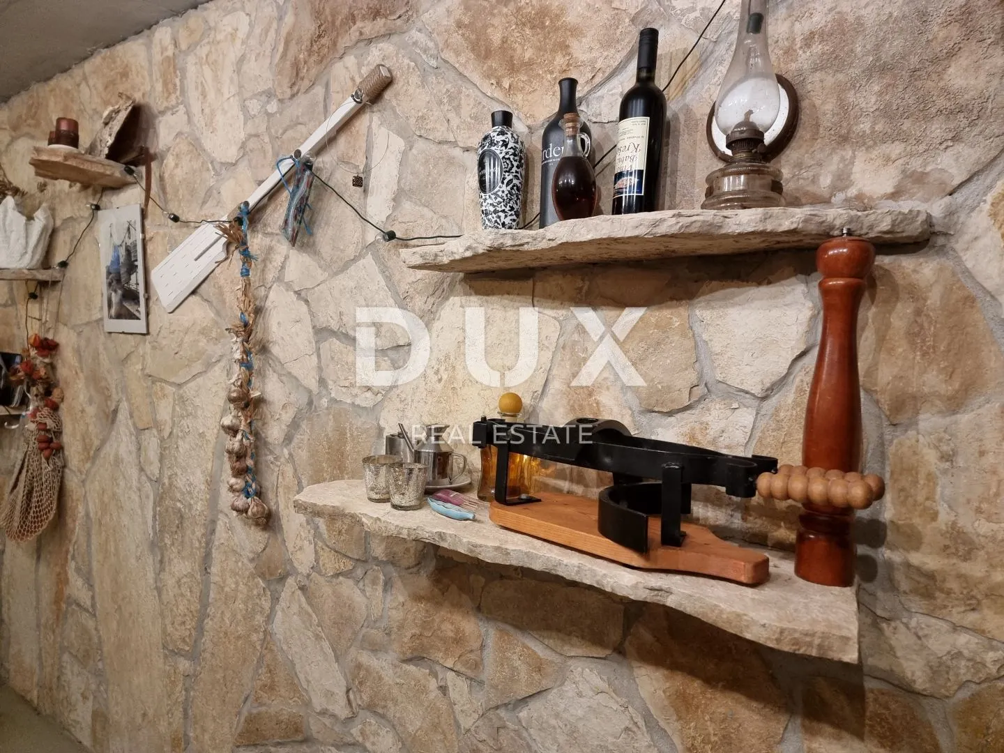 zadar, drage - prekrasna apartmanska vila s bazenom - slika 25