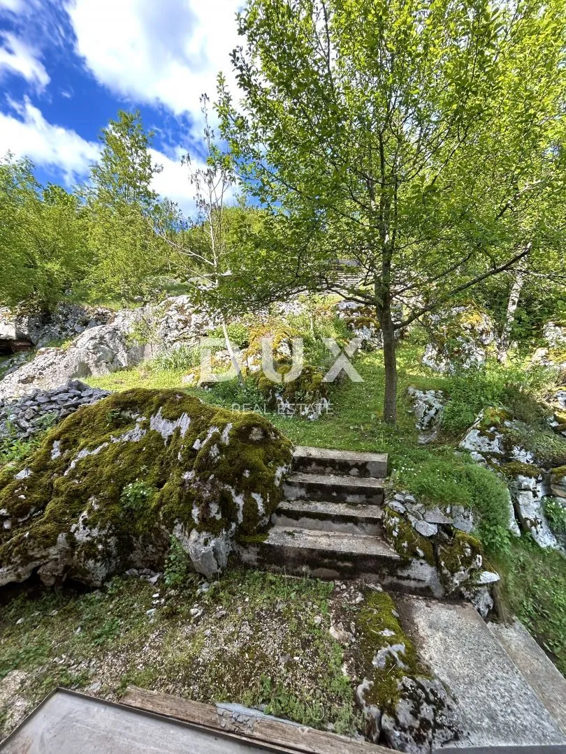 otočac, sinac - kuća na izuzetnoj lokaciji - slika 25