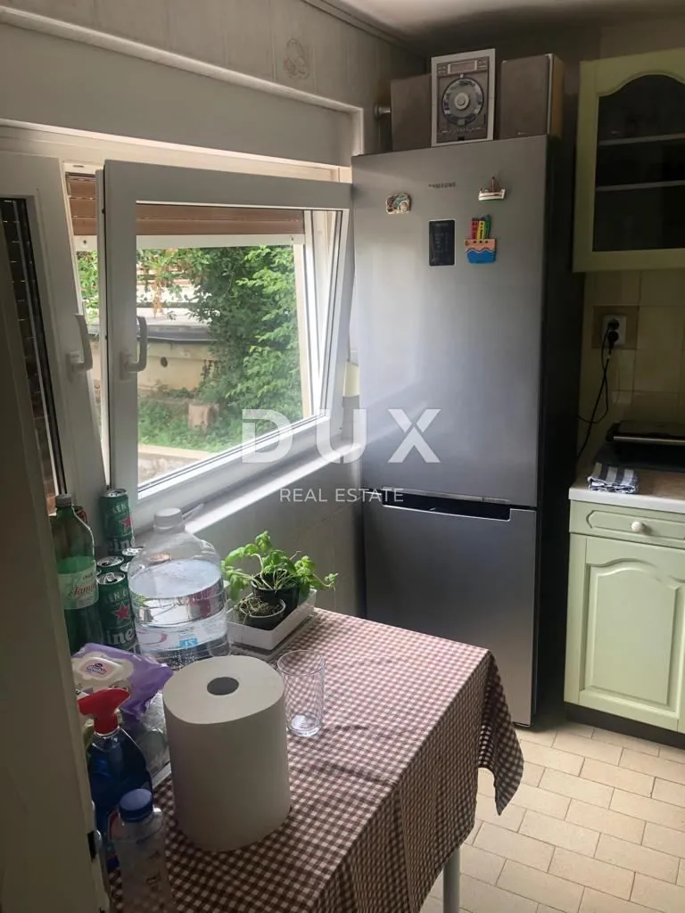crikvenica, selce - prizemlje kuće s tri apartmana, 150 m od mora - slika 8