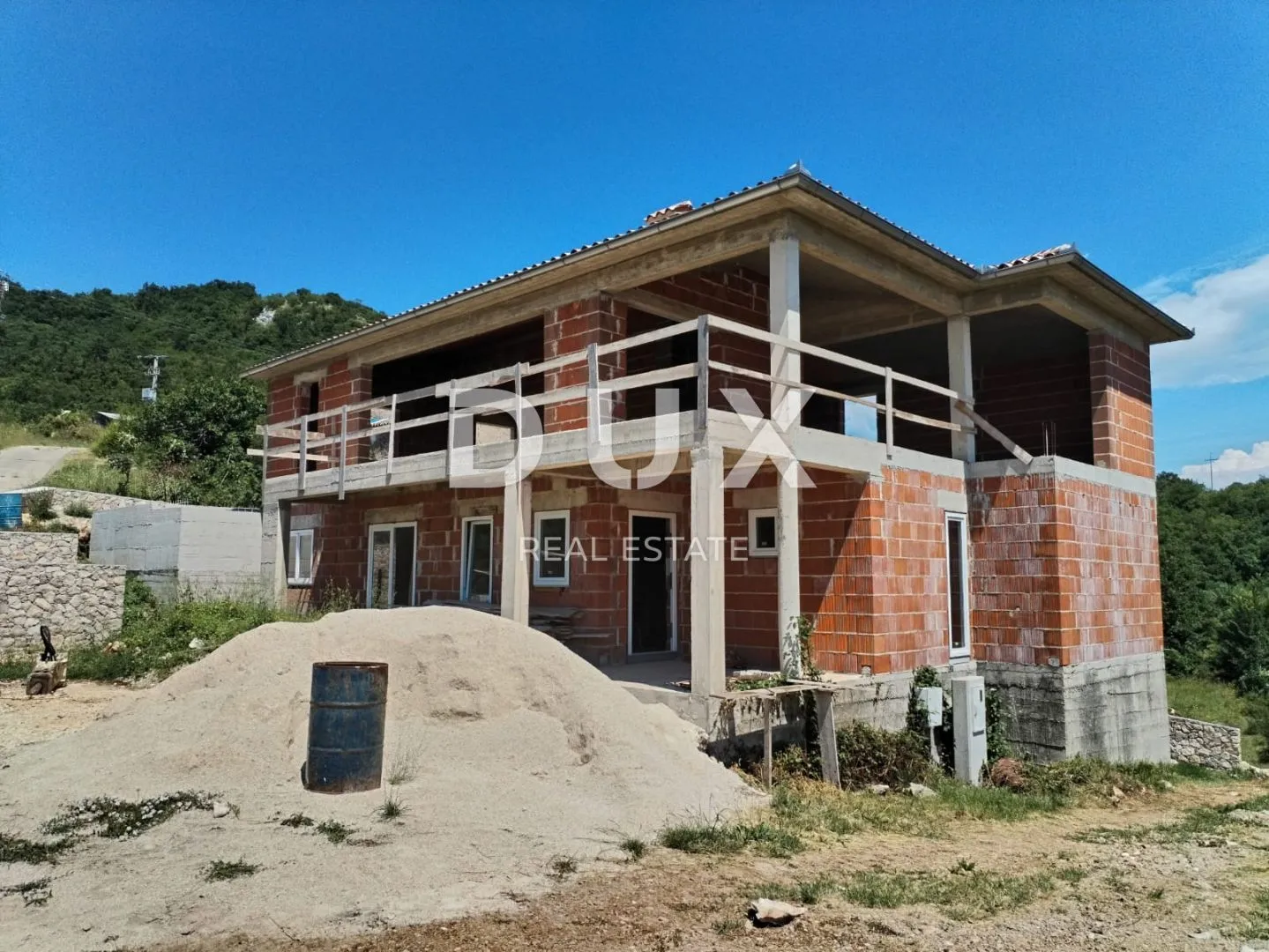istra, labin - kuća u roh bau fazi - slika 3