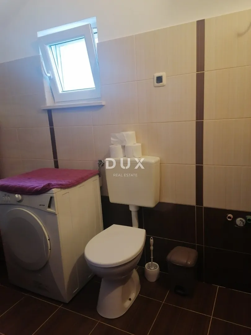 mali lošinj - dva stana s vrtom, terasom na samo 130 metara od mora - slika 11