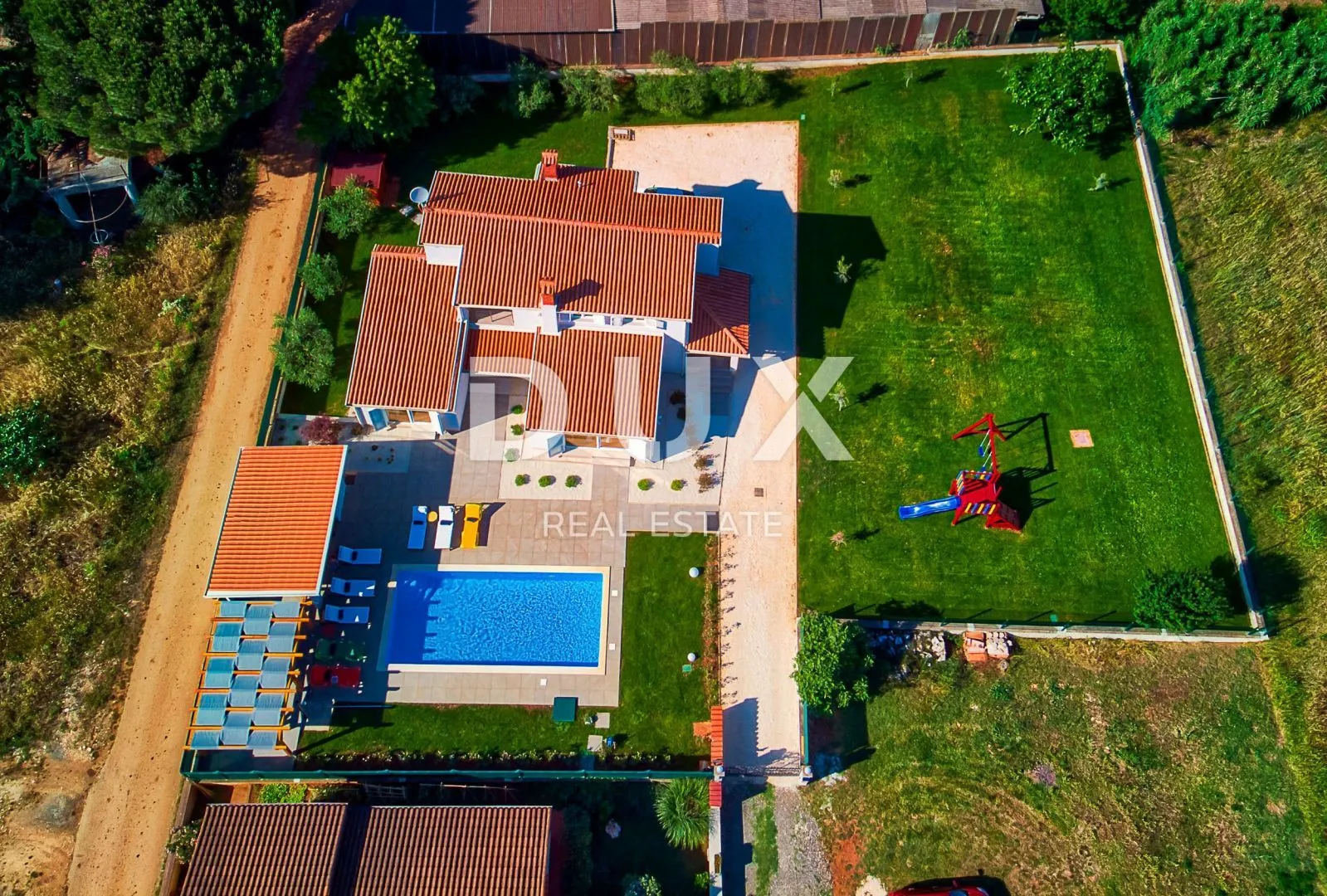 istra, fažana prekrasna obiteljska kuća blizu mora! - slika 63