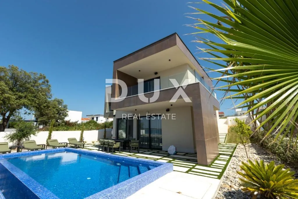 zadar, zaton - vila prvi red uz plažu - slika 28