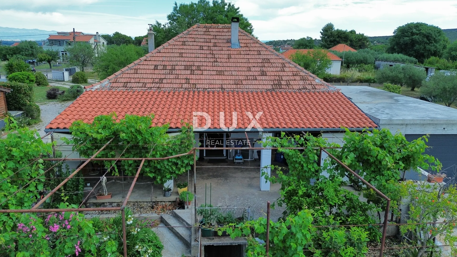 zadar, debeljak - prizemnica s velikom okućnicom! - slika 5