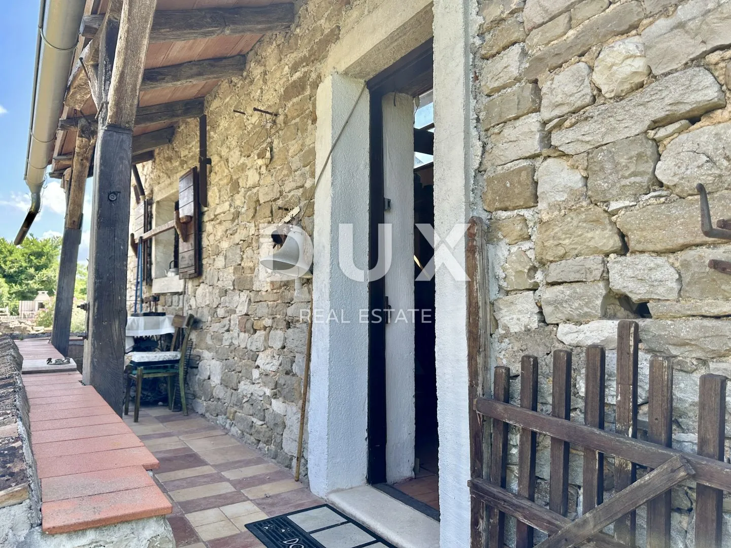 istra, buje - kuća umjetnika s panoramskim pogedom - slika 8