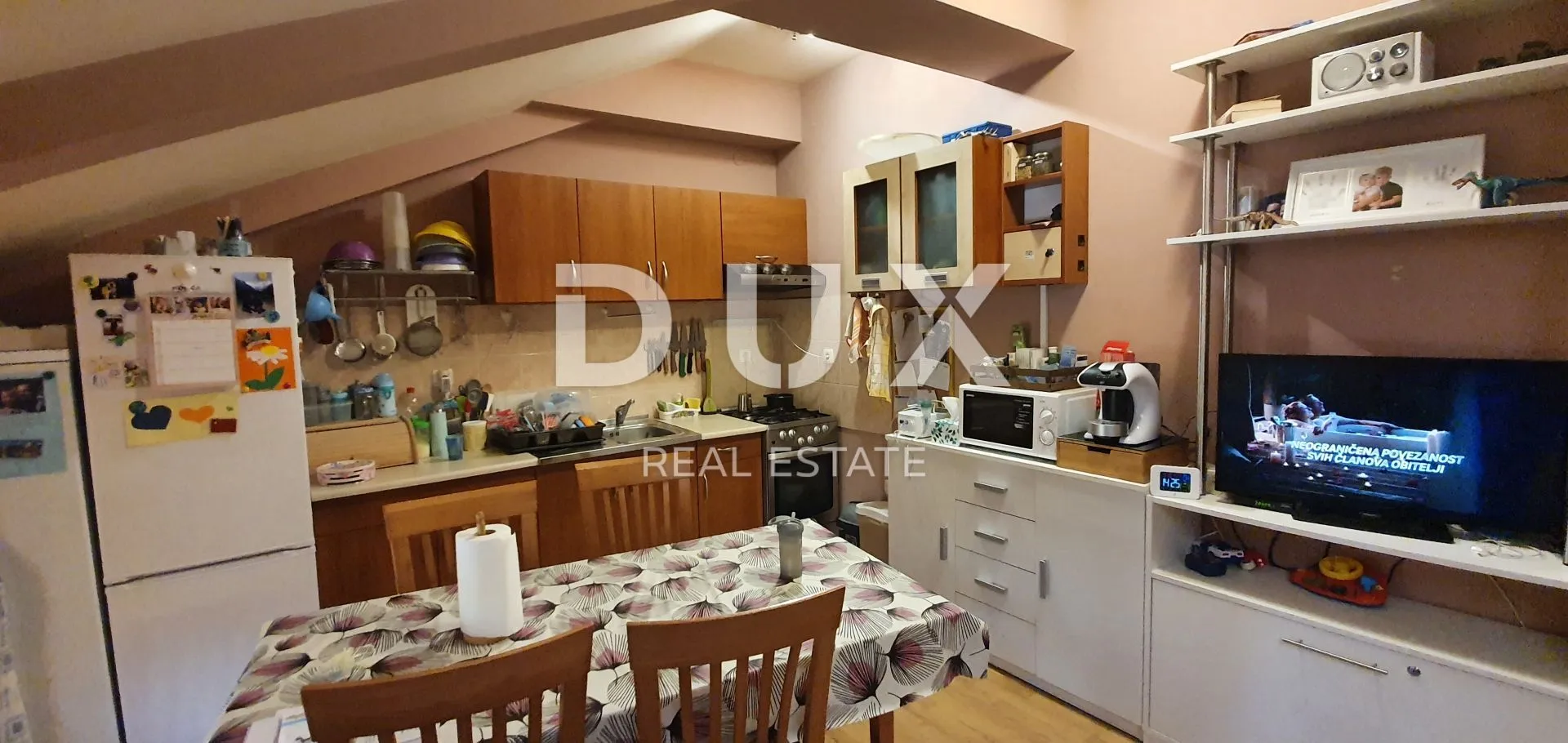 istra, roč - hostel - stambeno-poslovna zgrada 550 m2 - slika 25