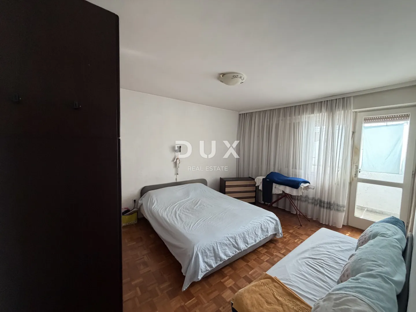 zadar, voštarnica – dvosobni stan na traženoj lokaciji! - slika 7