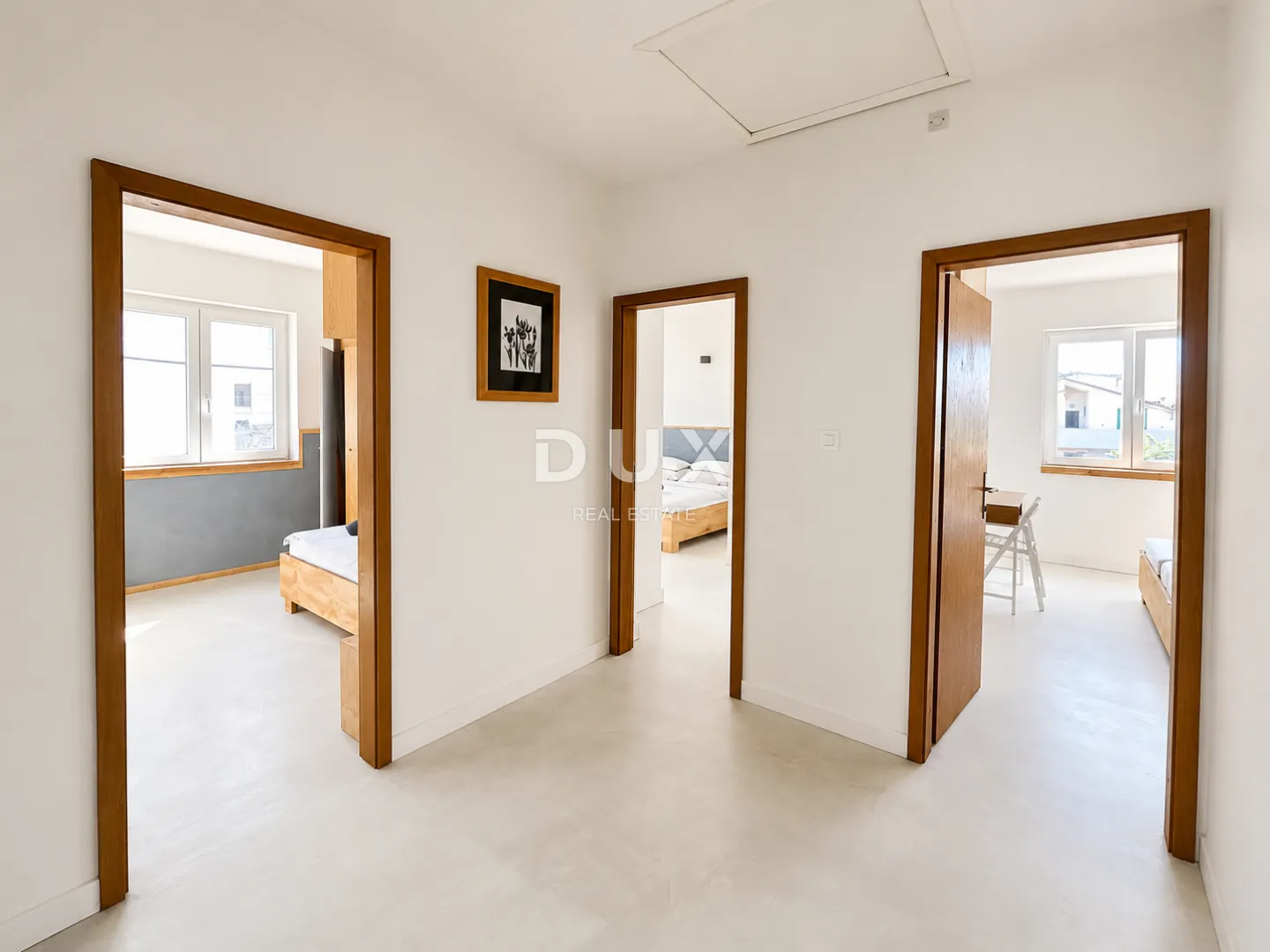 dalmacija, vodice – privatni mini resort s 4 apartmana i bazenom, 300 m od centra - slika 46