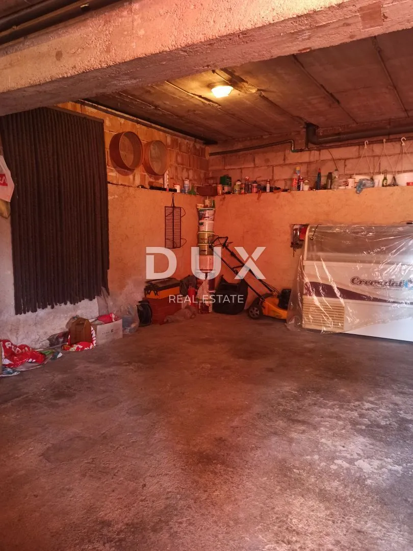 istra, svetvinčenat - obiteljska kuća s dva apartmana - slika 68