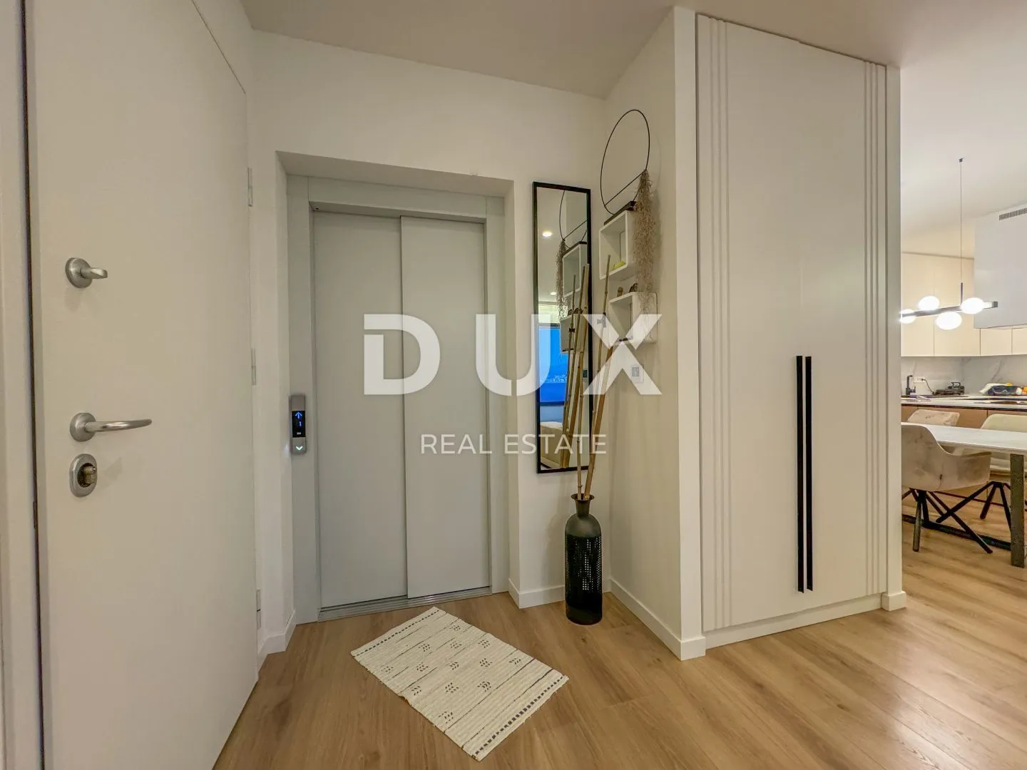 opatija, centar - ekskluzivni penthouse s pogledom, bazenom i garažom - slika 24