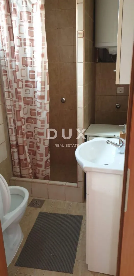 crikvenica - dva apartmana s terasom! - slika 10