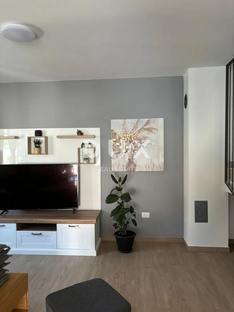 istra, medulin moderna dvojna kuća s bazenom 600 m od mora! - slika 28