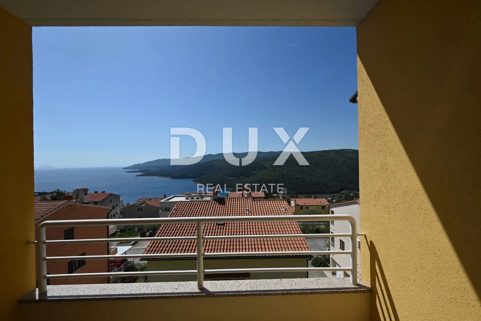 istra, rabac maksimalni komfor s panoramskim pogledom na more i garažom! - slika 63
