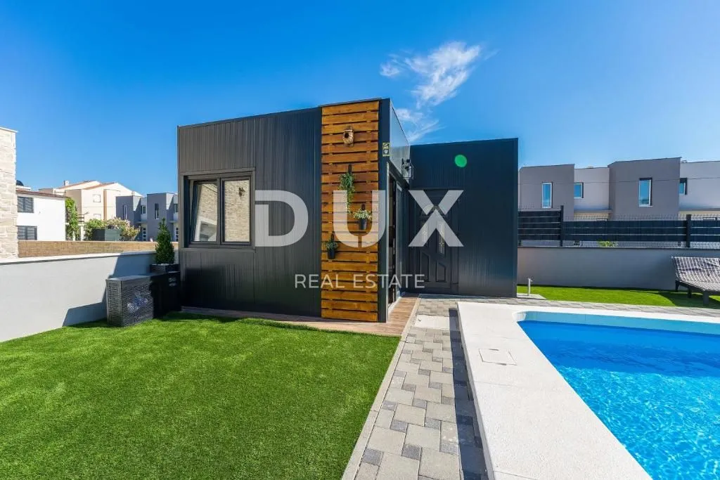 zadar, privlaka - vila s bazenom 200 metara od mora - slika 8