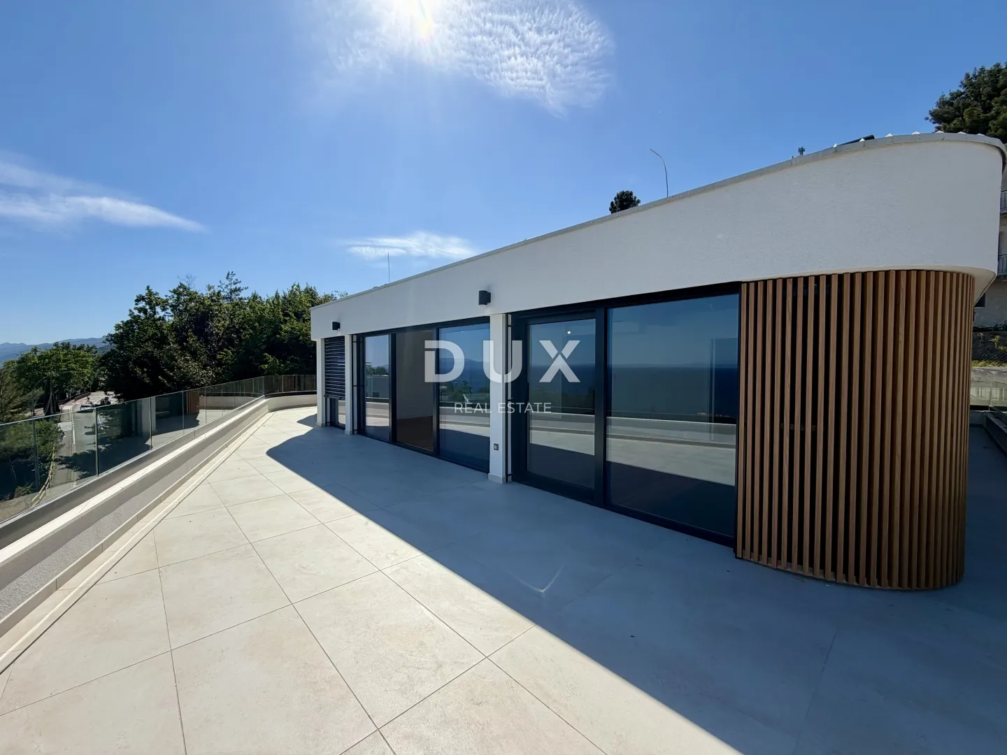 opatija, centar - penthouse s pogledom koji zaustavlja dah! - slika 3