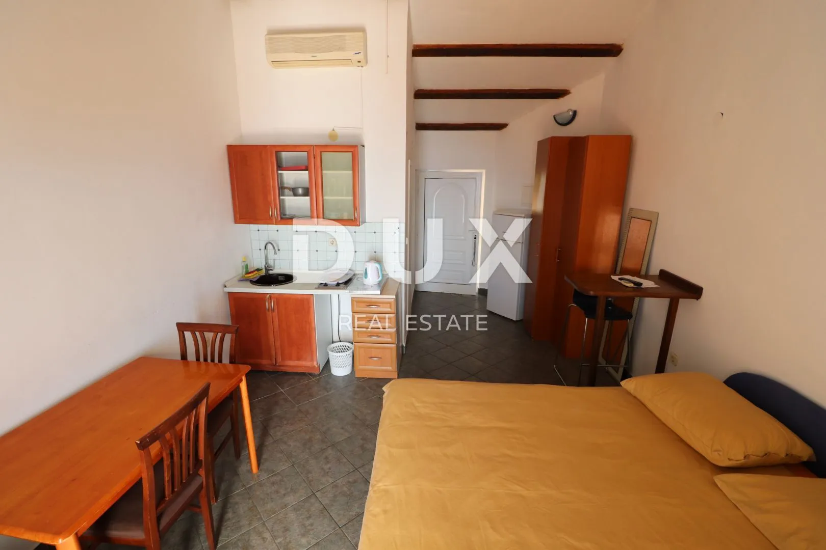 ičići - kuća sa 7 apartmana u blizini mora - slika 11