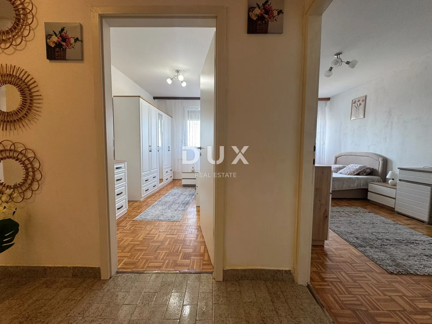 rijeka, podmurvice, dvosoban stan 56 m² s pogledom na more - slika 7