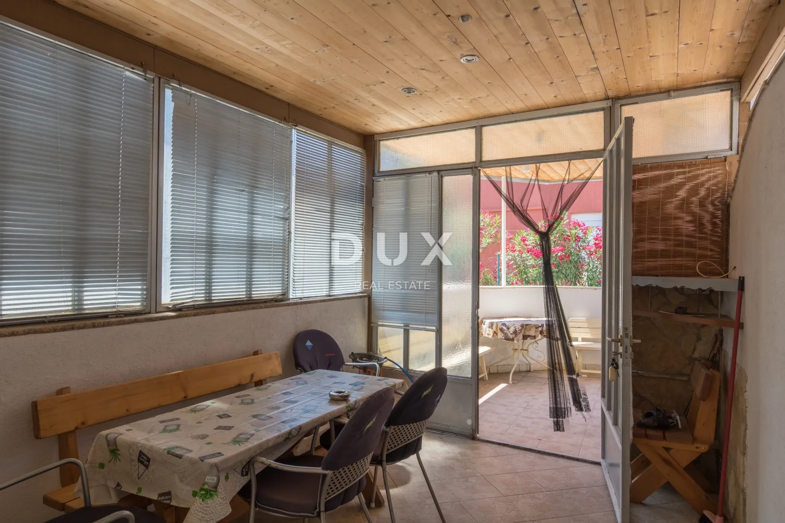 vodice, bristak, četverosobni stan u prizemlju, 99,02 m² - slika 2
