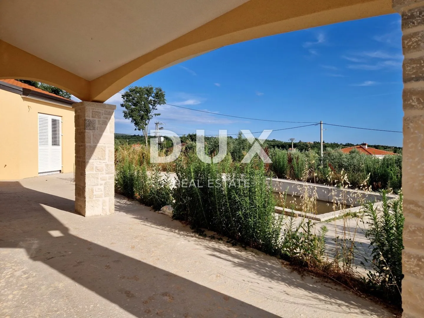 istra, buje - kuća s bazenom - slika 5