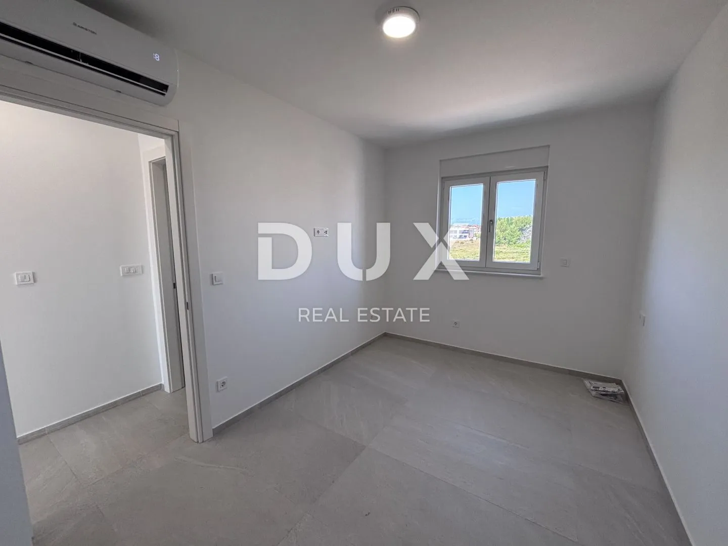 zadar, privlaka - penthouse na 130m od mora s5 - slika 7