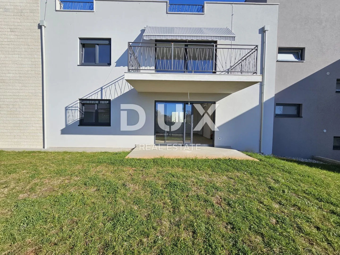 istra, poreč, okolica - 3ss+db stan na prvom katu sa krovnom terasom - slika 2