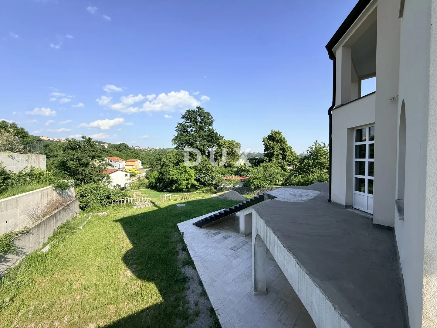 kastav, brnčići – luksuzna villa američkog stila na privatnoj parceli od 2000m2 - slika 16